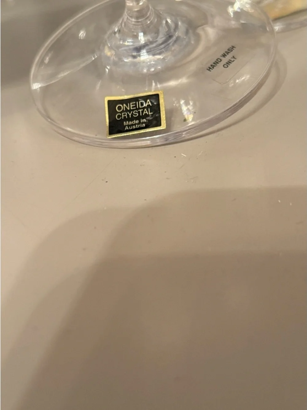 Set of 4/ Heiress Gold~  by ONEIDA /  Iced Tea | feature a ribbed  gold rim.